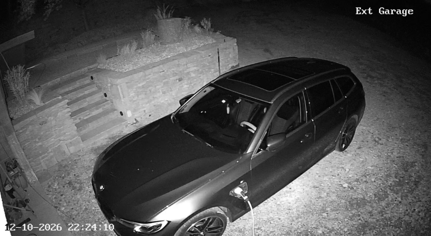 Visualisation nocturne d’une caméra de surveillance depuis une installation domotique